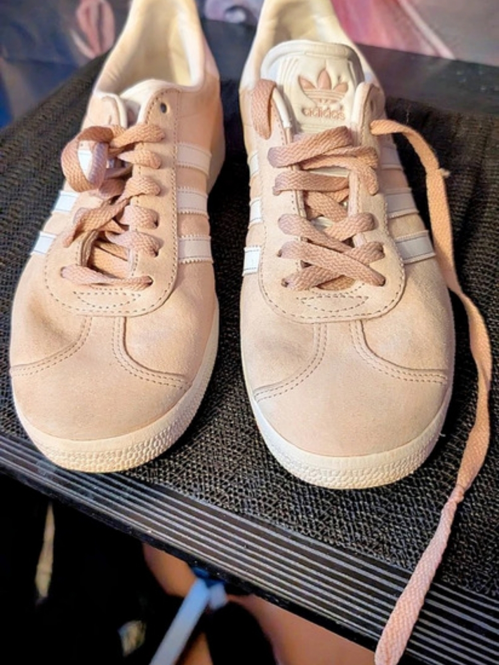 adidas Gazelle Sneakers Pink & White US 6